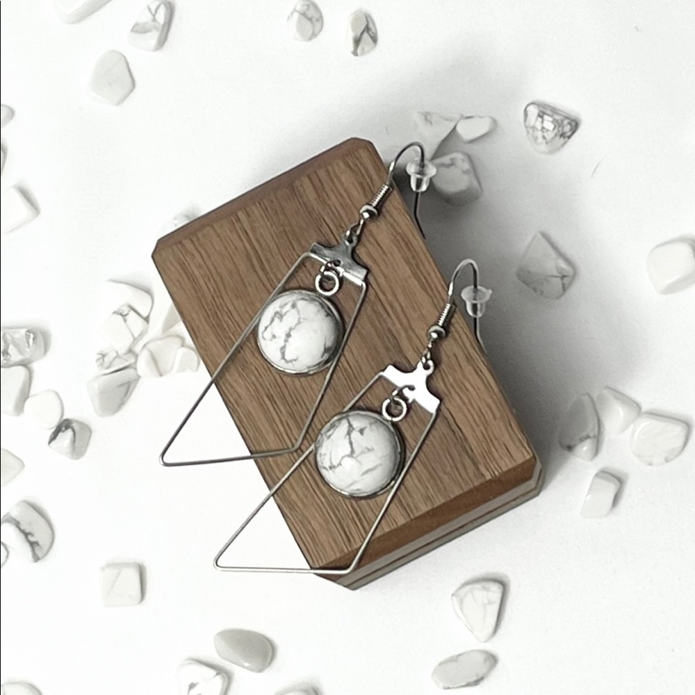 Howlite Earrings - Picture 3 of 3